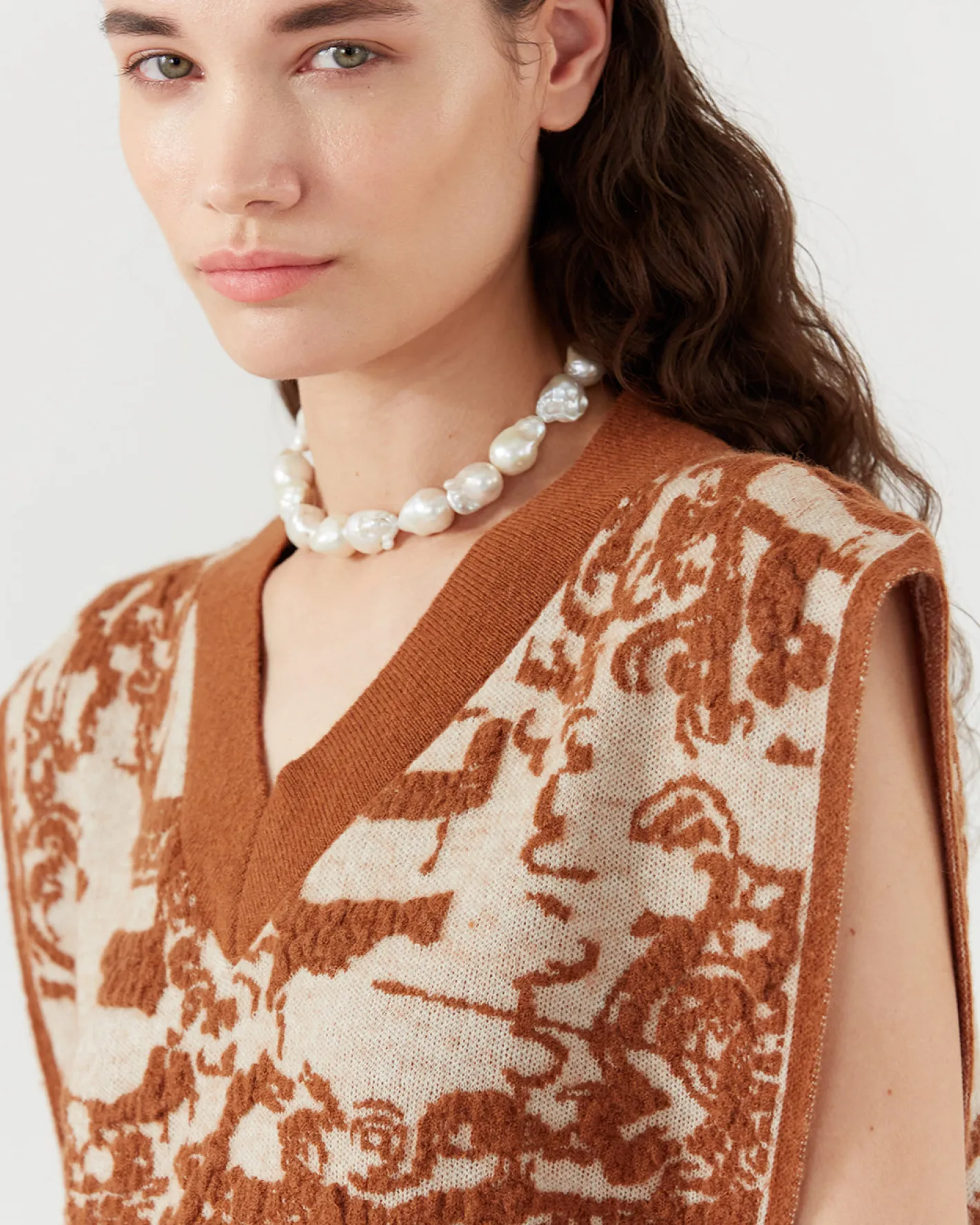 Clearance Citro Vest Alpaca Blend Jacquard Brown Knitwear | Clothing