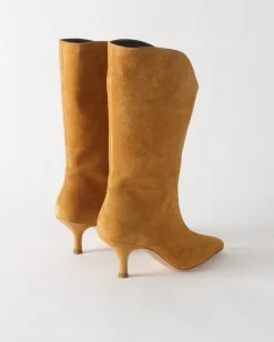 New Curved Boot Suede Tan Boots