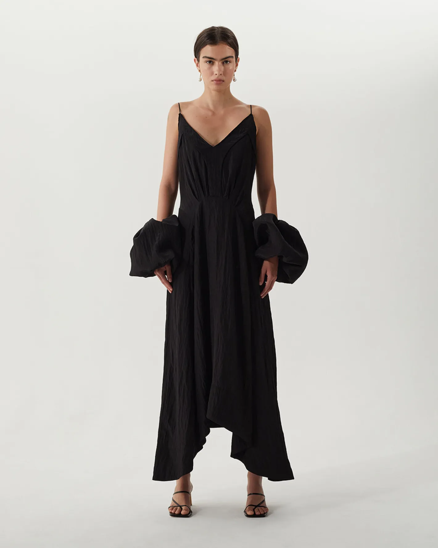 Hot Yuri Dress Viscose Blend Crinkle Black Dresses